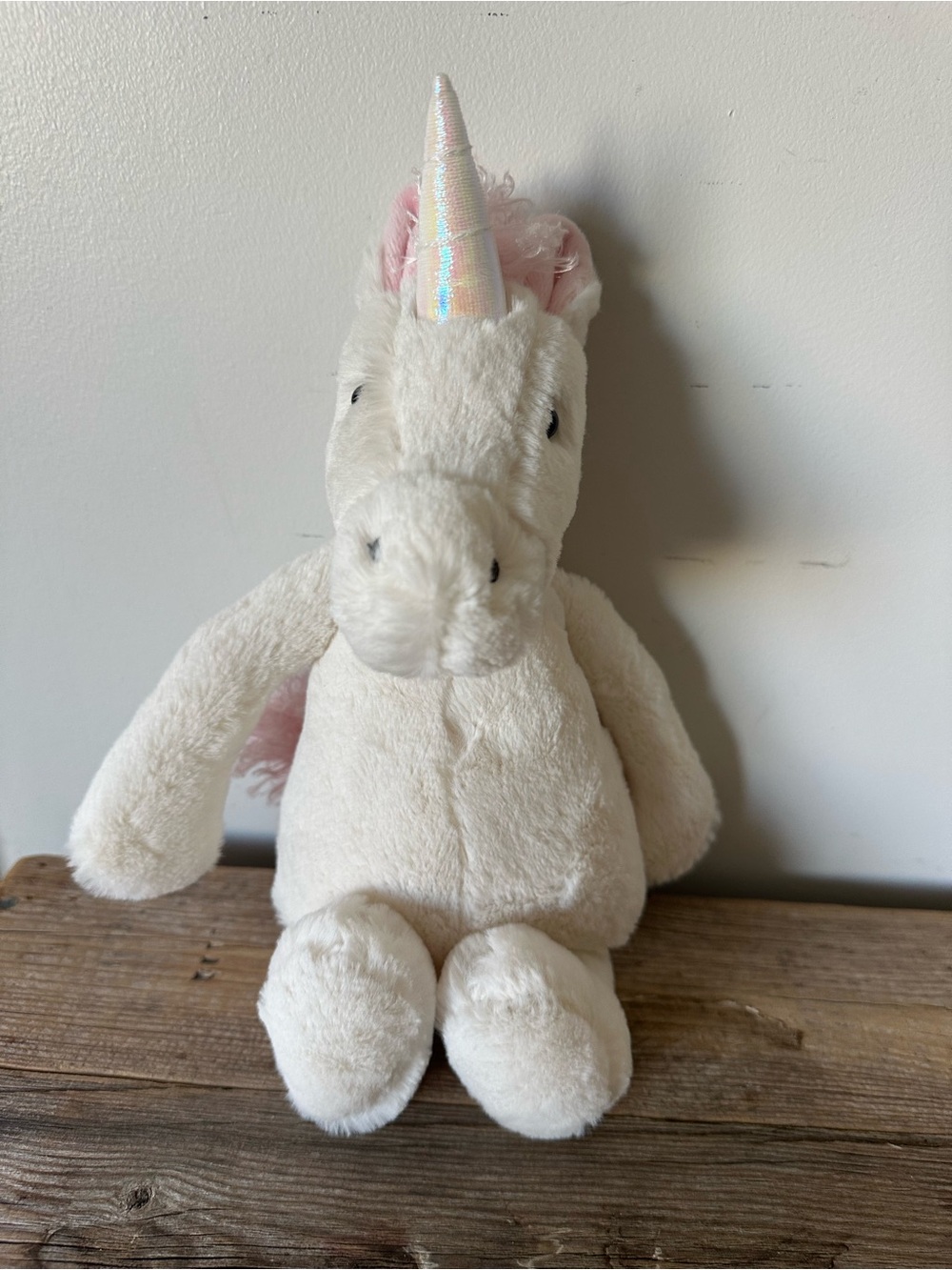 Jellycat Bashful Unicorn NWOT 
Plush White  Stuffed Animal Iridescent Horn